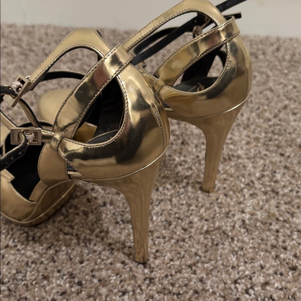 Brian Atwood Gold Heels size 9 - Picture 9 of 9